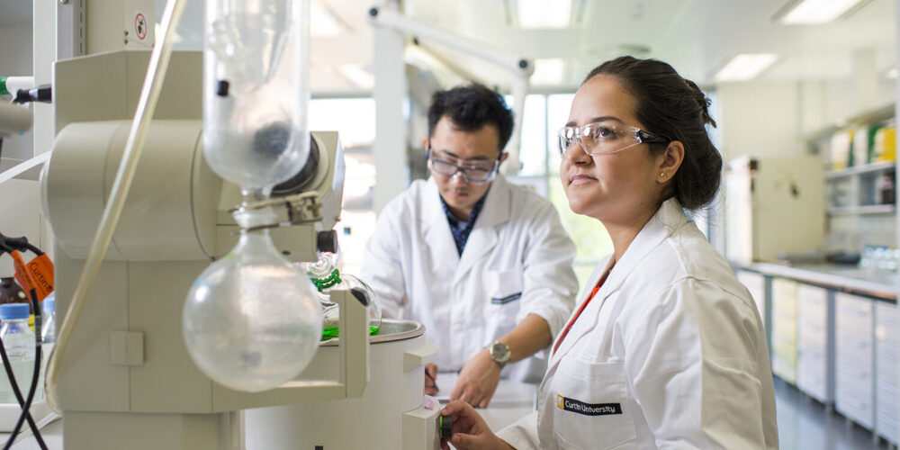 Student in a lab doing research